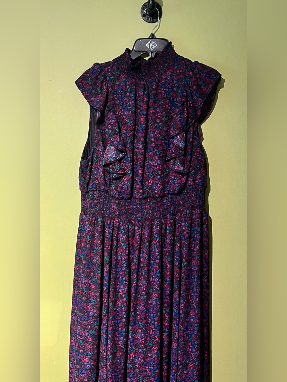 BCBG Paris XL Smocked Waist Floral Sleeveless Dress in Dark Floral Ruffle Trim